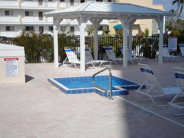 Riviera Club In Fort Myers Beach Florida Vacation Als