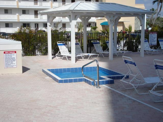 Riviera Club in Fort Myers Beach, Florida Vacation Rentals